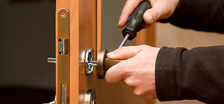 Semi Truck Locksmith Lake Zurich