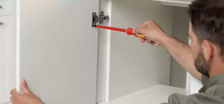 Screen Door Hinge Repair Lake Zurich