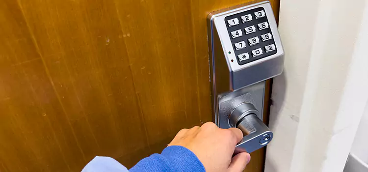 Why Choose Us for Your Keypad Lock Needs in Lake Zurich, IL?